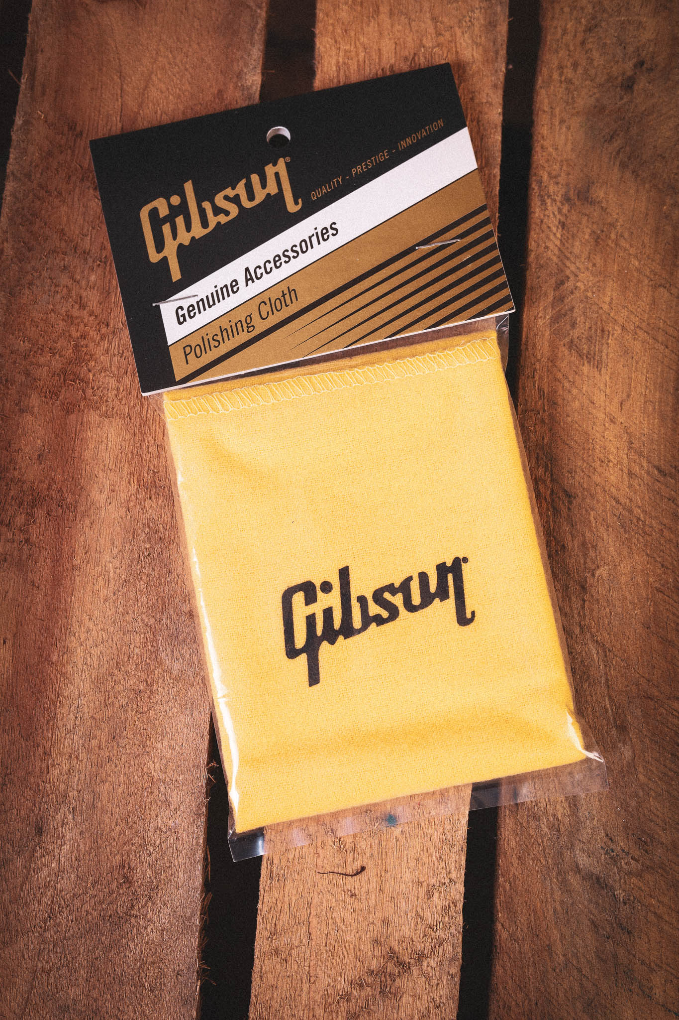 Gibson polishing deals cloth