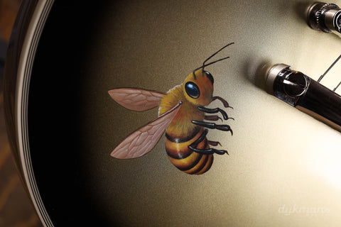 Epiphone Adam Jones Les Paul Custom Art Collection: Mark Ryden's “Queen Bee”