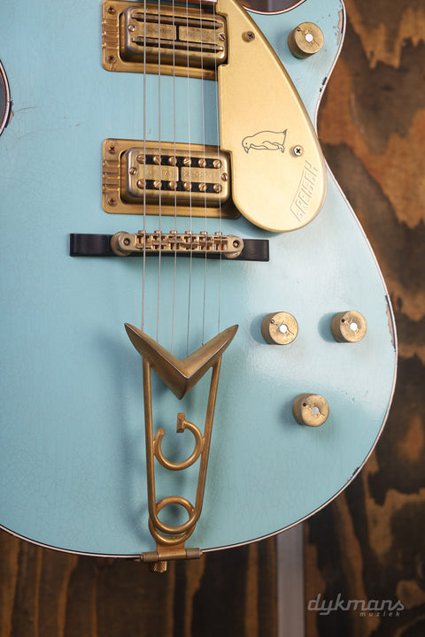 Gretsch Custom Shop 1959 White Penguin Faded Daphne Blue Heavy Relic