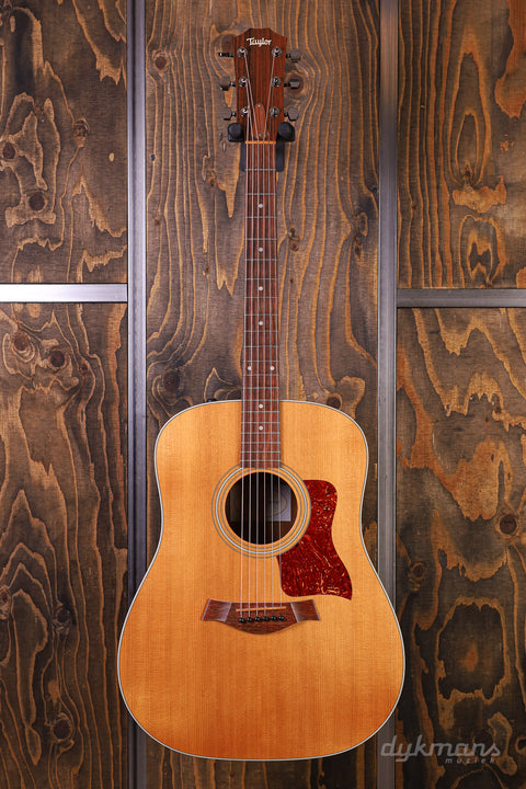 Taylor 210e PRE-OWNED!