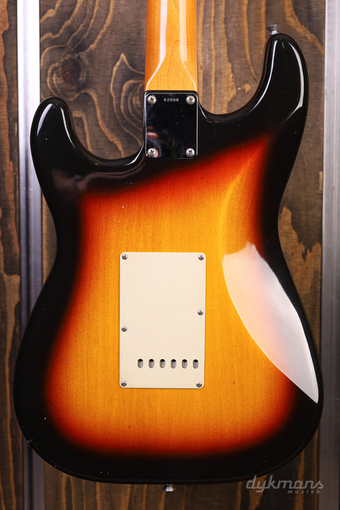 Del-Tone 60’s S-Style 3-Tone Sunburst