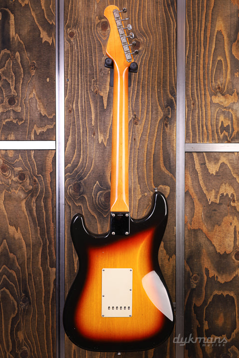 Del-Tone 60’s S-Style 3-Tone Sunburst