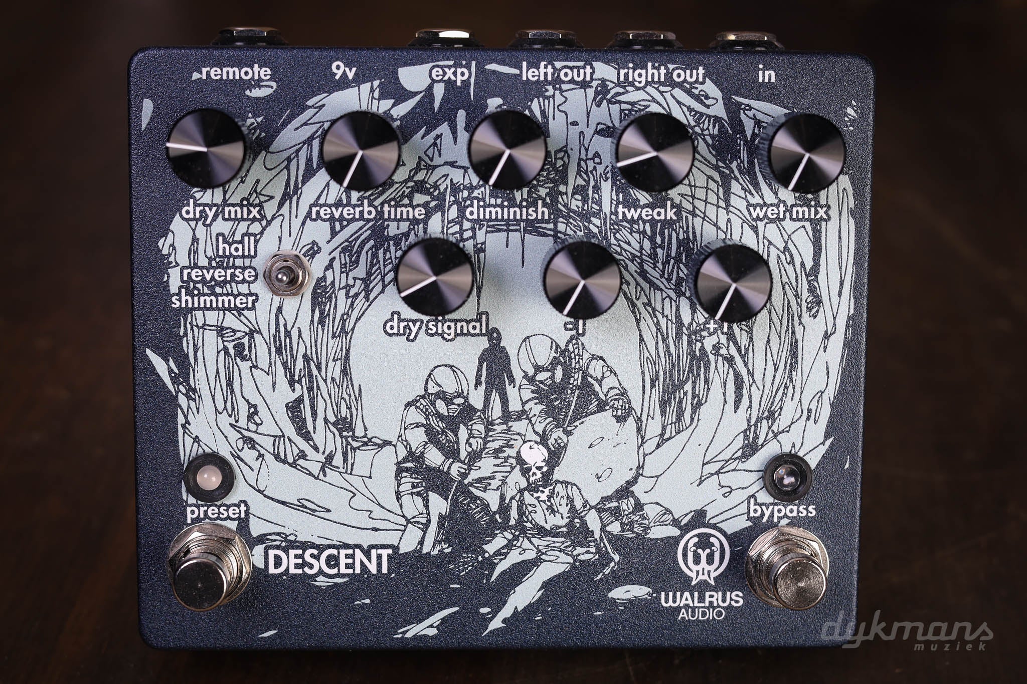 Walrus Audio Descent Reverb/Octave Machine – Dijkmans Muziek